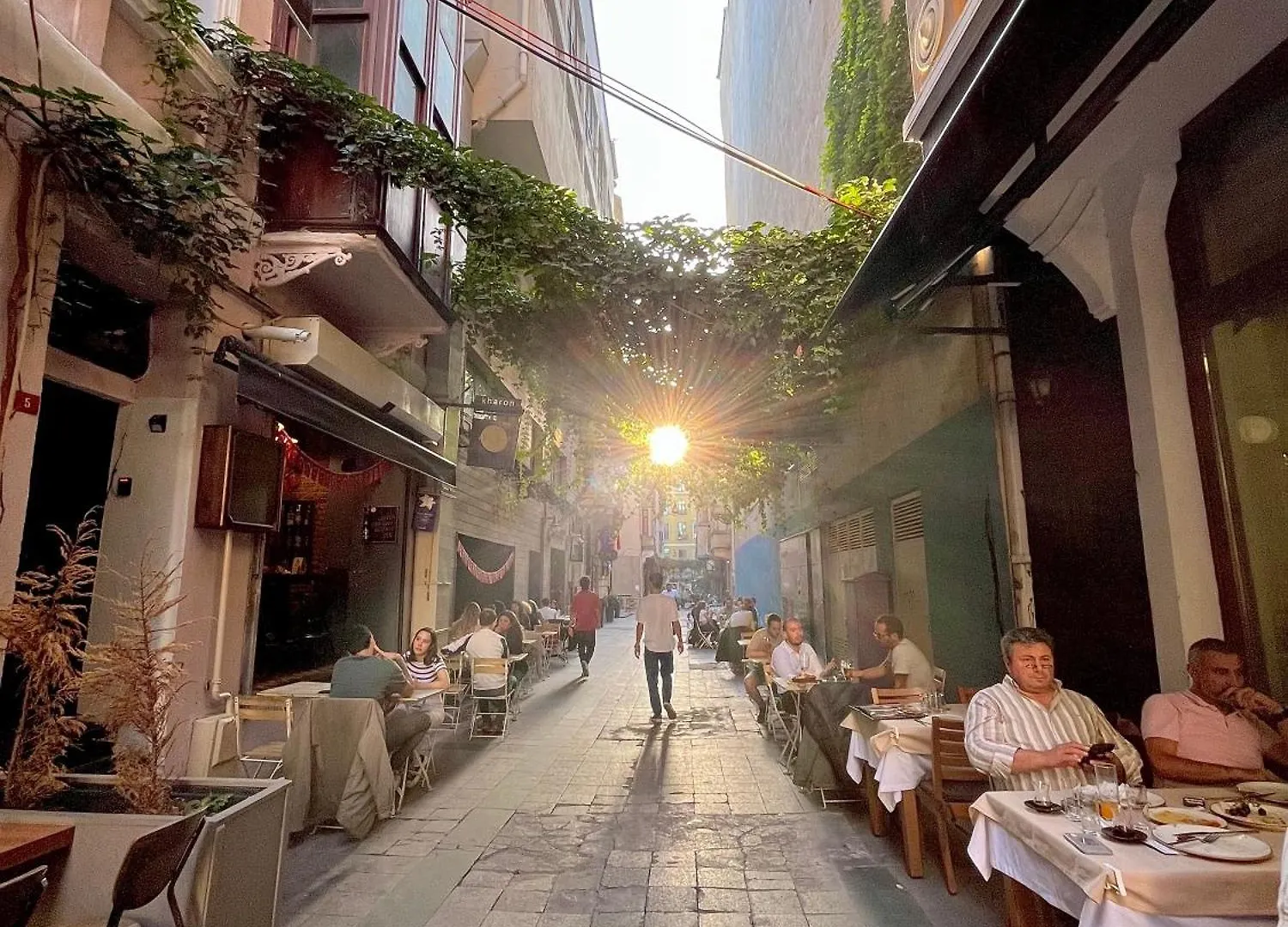 아파트호텔 Apartment W/ New Furnitures Next To Istiklal Street And Taksim Square 이스탄불 터키