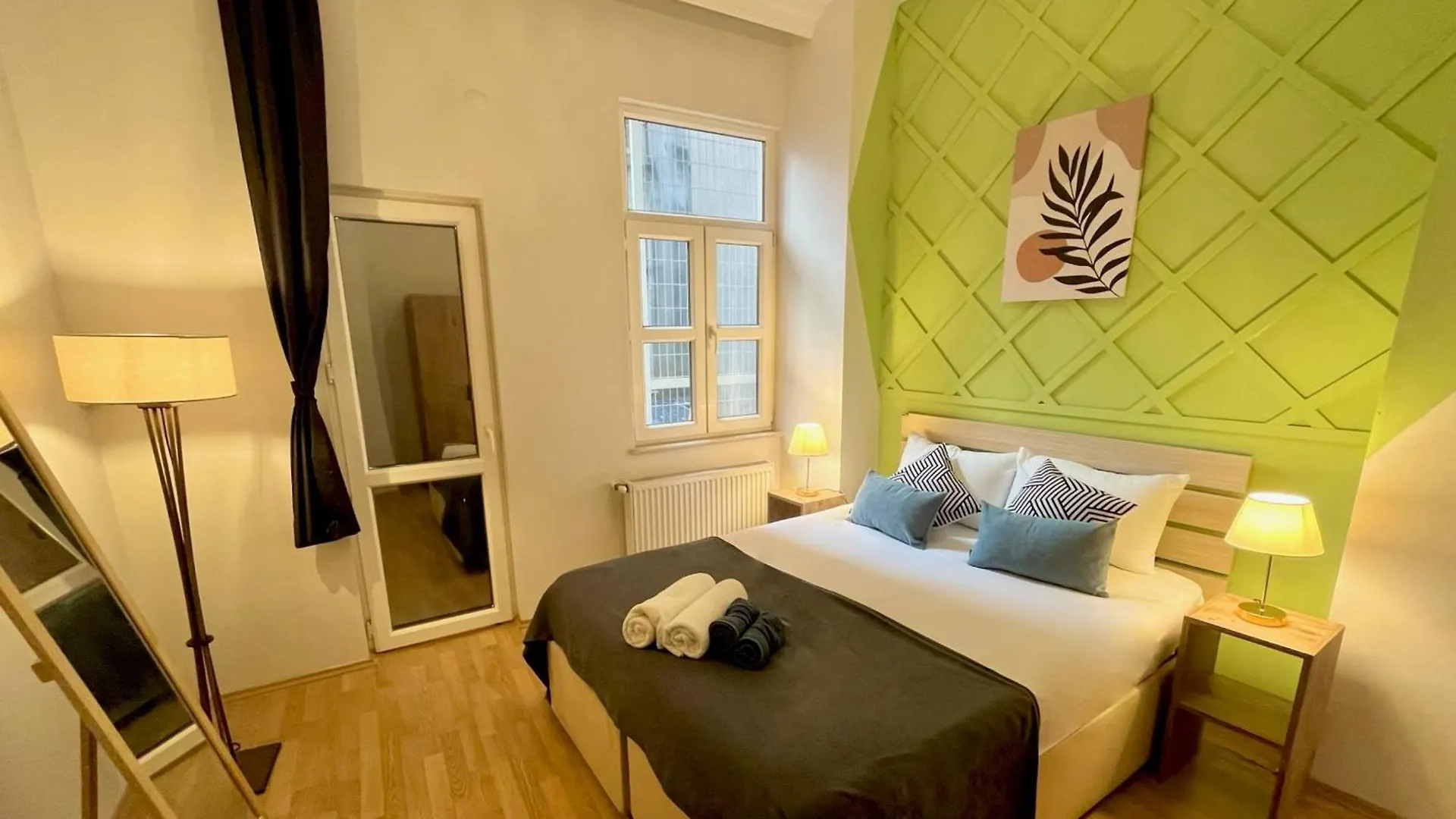 아파트호텔 Apartment W/ New Furnitures Next To Istiklal Street And Taksim Square 이스탄불 터키