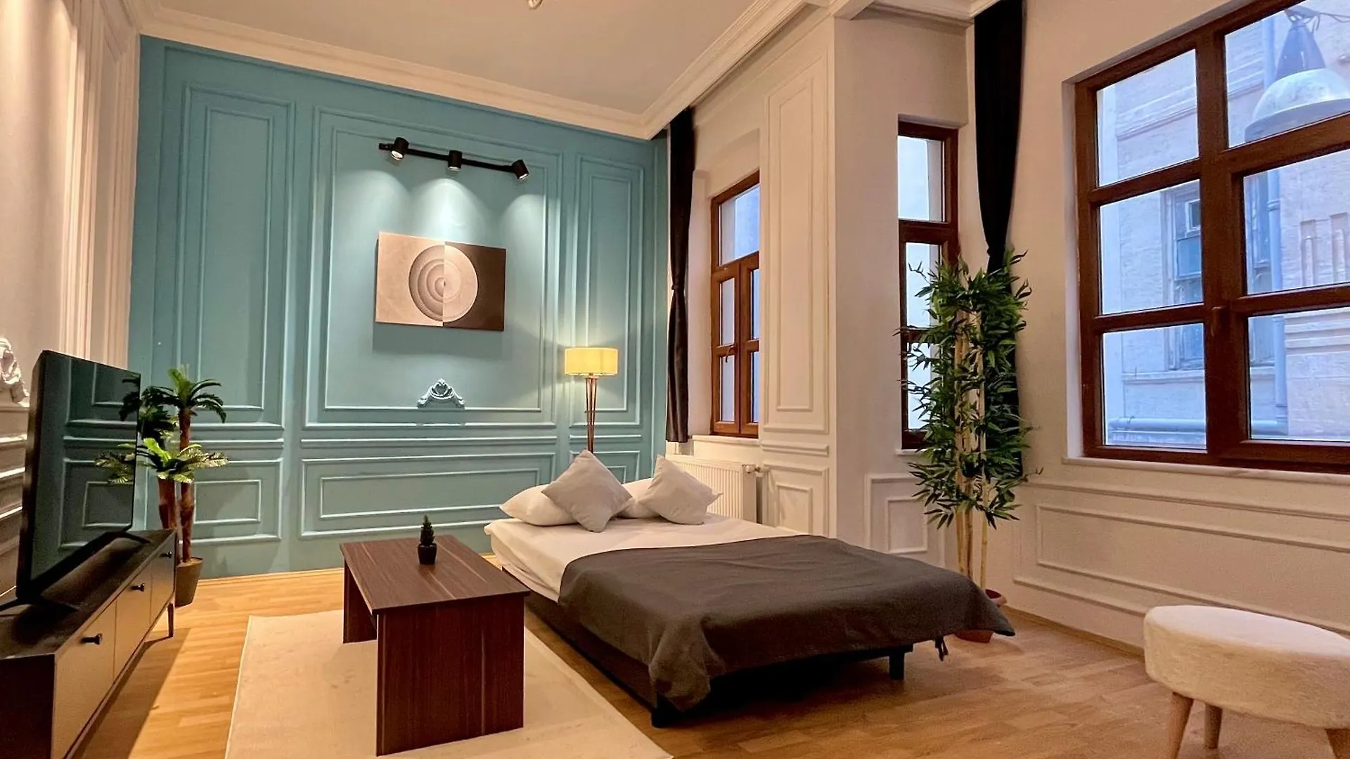 아파트호텔 Apartment W/ New Furnitures Next To Istiklal Street And Taksim Square 이스탄불