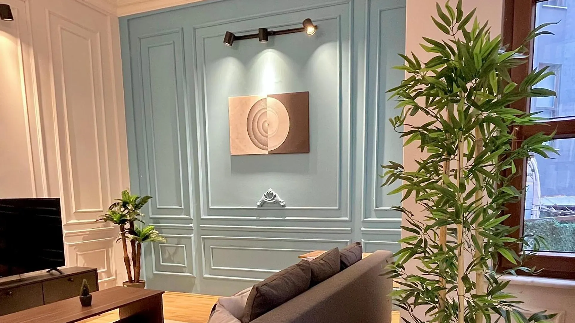 아파트호텔 Apartment W/ New Furnitures Next To Istiklal Street And Taksim Square 이스탄불 터키